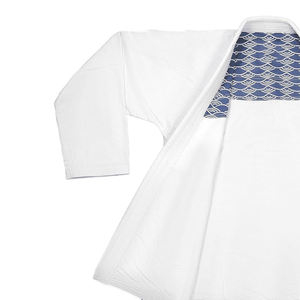 ชุดกิโมโน BJJ GI สไตล์บราซิลเลียน Jitsu 100% โพลีเอสเตอร์/ ผ้าฝ้ายระบายอากาศด้านหน้าโลโก้ - Product Image 3