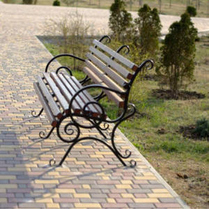 Banco de Exterior de Hierro Contemporáneo de Alta Calidad Diseñado para Resistencia y Comodidad en Exteriores para Terrazas y Áreas Públicas - Product Image 5