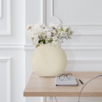 Vase sculptural moderne en aluminium avec texture de feuille en relief, finition dorée, 1 gallon, pour la décoration du jardin et de la maison