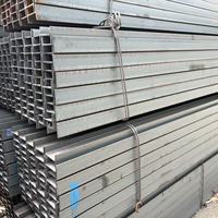 Poutre en I en acier au carbone laminé à chaud robuste Q235B, poutre universelle en acier pour cadre industriel, support de fondation pour machines lourdes - Prix
