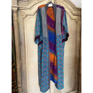 Chaqueta de Sari Azul Azteca de Seda, Tejido de Una Sola Talla - Product Image 1