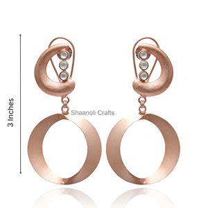 ต่างหูแผ่นทองจากนักออกแบบทำด้วยมือต่างหูห้อยทรงหยดน้ำสวยสำหรับผู้หญิงและเด็กผู้หญิงสำหรับงานแต่งงานงานเลี้ยง - Product Image 3