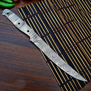 Couteau de pêche fait à la main en acier damas lame vierge pleine soie couteau de Camping à lame fixe couteau de randonnée cadeau pour elle - Product Image 1