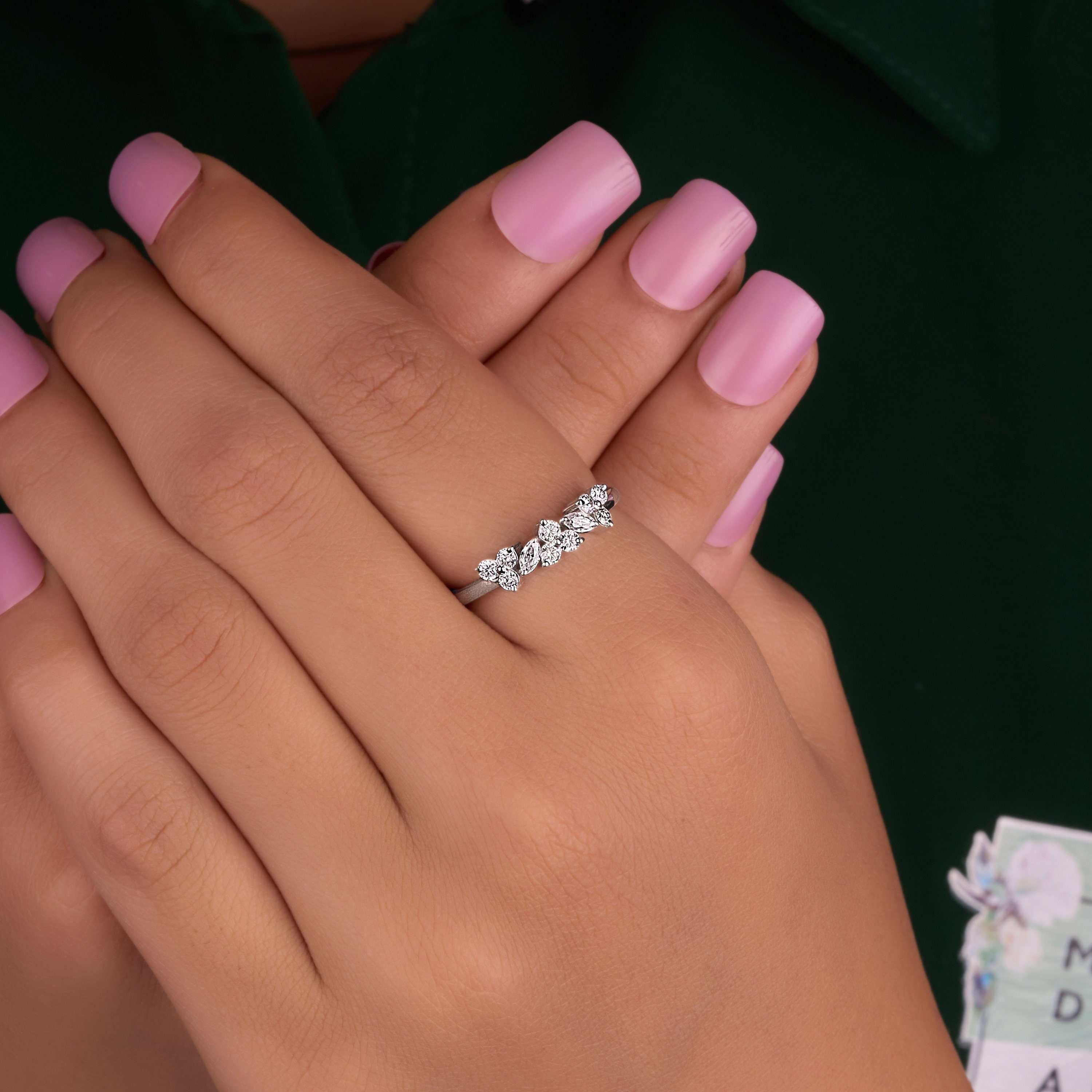 สีเหลืองทอง