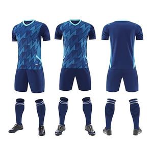 Ropa Deportiva 100% Poliéster Transpirable, Diseño Personalizado por Sublimación, Camisetas de Fútbol de Manga Corta, Uniformes de Alta Calidad y Ligeros - Product Image 4