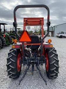 Nuevo tractor disponible Kubota L4701 70HP disponible para la venta - Product Image 4