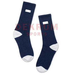 Calcetines Casuales Nuevos de Alta Calidad, Hechos en Fábrica, de Algodón Transpirable y Moderno, Cómodos y Antideslizantes, MOQ 10 Pares - Product Image 1