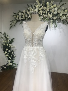OEM de alta calidad A-Line princesa silueta vestido de novia de satén de lujo con encaje de flores hecho a mano rebordear reemplazar 2017 - Product Image 6