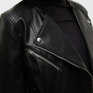 Chaqueta de Cuero Genuino para Mujer con Tela Satinada, Diseño Elegante para Todos los Tipos de Moda, Chaqueta de Motocicleta Transpirable y Resistente al Viento - Product Image 6