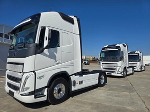 Nouveaux véhicules diesel FH 500 long-courrier avec moteur D13TC avancé à 12 vitesses, moniteur caméra et faible consommation de carburant - Product Image 2