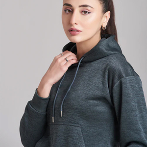 Ensemble de survêtements courts personnalisés pour femmes Ensemble de survêtements T-shirt Ensemble de shorts pour femmes Vêtements de haute qualité Fabriqué au Pakistan - Product Image 6