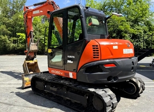 รถขุดขนาดเล็ก Kubota KX040-5 ราคาประหยัด ทนทาน กะทัดรัด เหมาะสำหรับงานก่อสร้าง จัดสวน ทำฟาร์ม และงานดินทั่วไป - Product Image 6