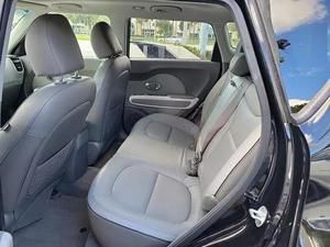 2018 Kia SOUL EV + กระปุกเกียร์อัตโนมัติหนังสีดำภายในกล้องด้านหลัง R17ล้ออัลลอยด์ - Product Image 6
