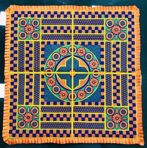 Chemin de table en chenille brodé ovale de luxe le plus demandé pour le salon ou la salle à manger, disponible au prix d'exportation - Product Image 1