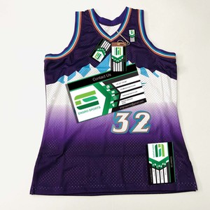 Tenue de basket-ball réversible authentique et personnalisée, design classique original, ensemble de maillot de basket-ball pratique, qualité supérieure - Product Image 4