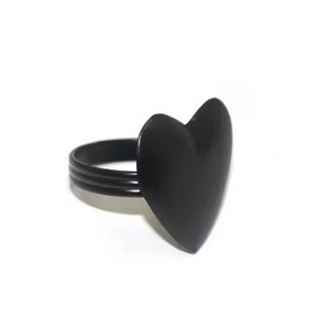 Modern Style Heart Shaped Metal Napkin Ring 2024 Latest Collection High Quality <b>Tabletop</b> Decor Hot Selling Fancy Napkin Rings - Product Image 1