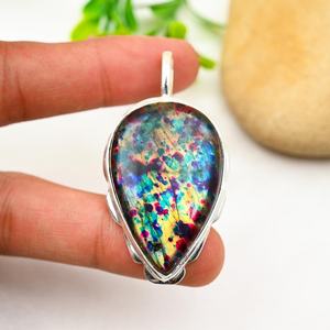 Pendentif en pierre précieuse de Labradorite fait main avec feu multiple en argent 925 Pièce de bijou unique Grand cadeau de Noël - Product Image 3