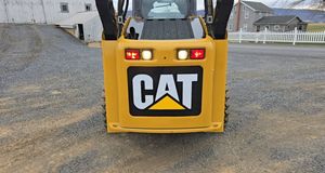 Envío Gratuito, Cargadora de Ruedas CATERPILLAR 262C, EROPS, Cabina con Calefacción y Aire Acondicionado. 2 velocidades. Acoplador Rápido. Sistema Hidráulico Auxiliar - Product Image 5