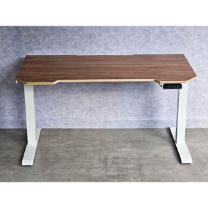Escritorio de Juegos Moderno de Lujo en Madera, 140x70cm, Superficie de Carbono, Altura Ajustable Eléctricamente GD68074 - Product Image 4