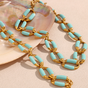 طقم مجوهرات من الفولاذ المقاوم للصدأ المطلي بالذهب عيار 18 قيراط مع سلسلة ضخمة مطلية بالمينا من دريم شو - Product Image 6