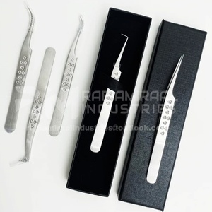 Venta al por mayor de productos de alta calidad, pinzas de extensión de pestañas, diseño de corazón, pinzas de pulido de plata y caja de tarjeta negra, pinzas de embalaje - Product Image 3