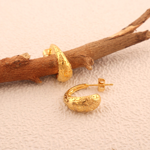 เครื่องประดับสีทองแบบเรียบสไตล์เรียบง่ายต่างหูห่วงแบบห่วงต่างหูแบบตะวันตกแบบเปิดครึ่งหูบางรูปดาวบางดวงทำจากทองเหลืองชุบทอง18K - Product Image 3
