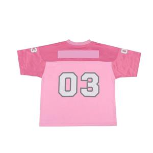 Démarquez-vous dans les hauts courts de streetwear en jersey fan personnalisés Hauts courts de streetwear en jersey fan personnalisés sportifs et élégants pour les fans - Product Image 6