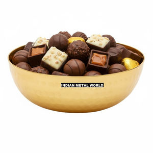 Bol de service en cuivre martelé artisanal de qualité supérieure avec base élégante en marbre noir, plat décoratif pour en-cas et chocolat pour la maison - Product Image 6