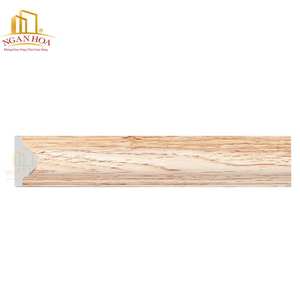 Moulures murales en polystyrène PS à grain de bois personnalisé, imperméables |   Moulures décoratives en gros pour l'intérieur de la maison - Product Image 1