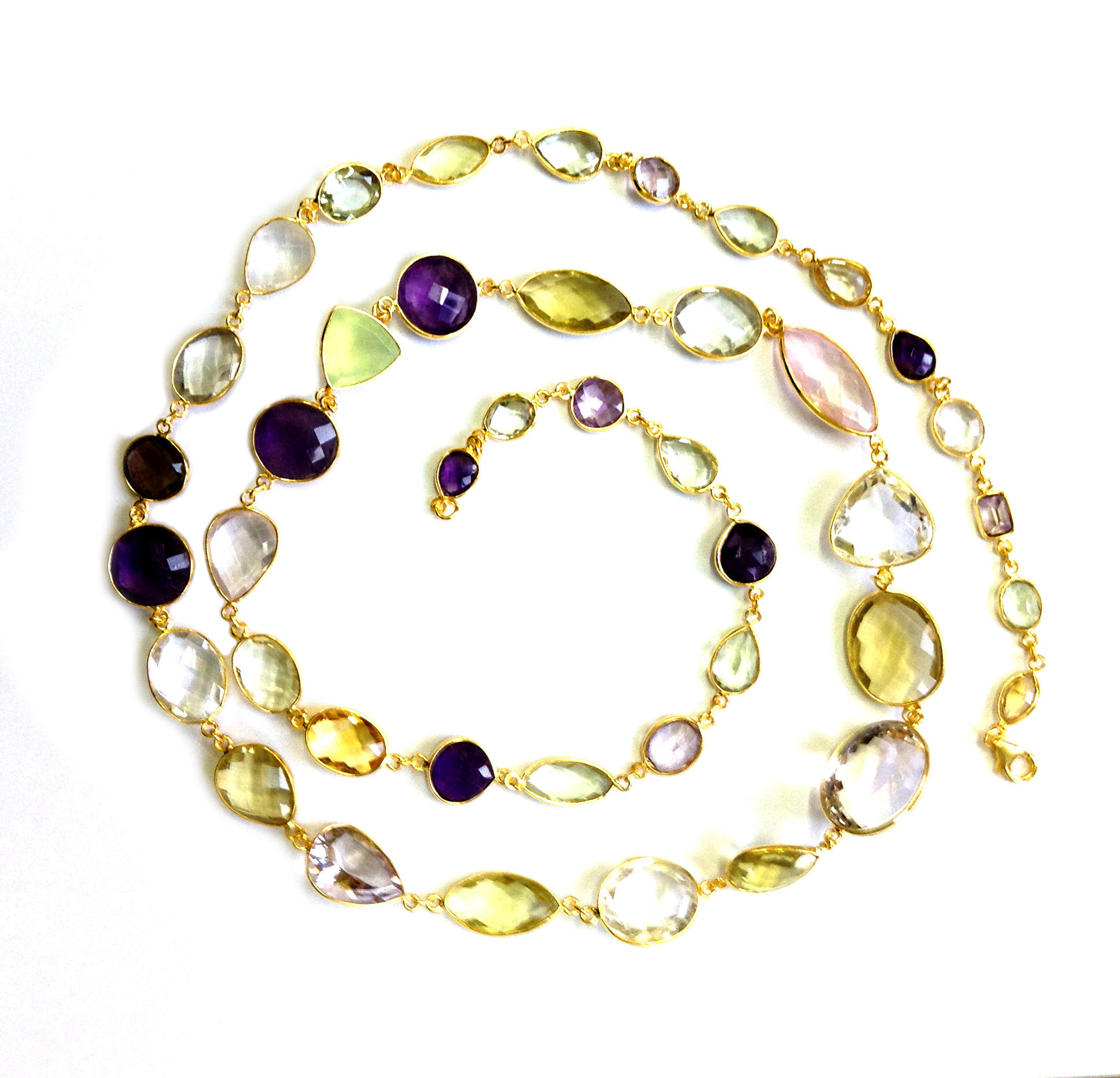 สีเหลือง