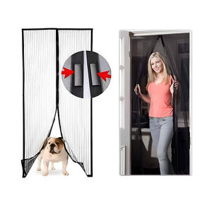 Moustiquaire magnétique Myrva en nylon, installation facile, design minimaliste, accessoire pour porte et fenêtre. - Product Image 6