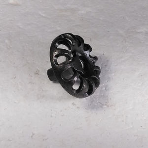 Poignées de bouton d'armoire en fer traditionnel du meilleur prix du fabricant direct pour poignées de tiroir de salle de bain et de cuisine 45x30mm - Product Image 2