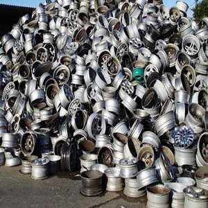 Compre chatarra de rueda de aluminio de alta calidad en stock, calidad premium, pureza 99.9%, entrega rápida y precio al por mayor asequible - Product Image 1