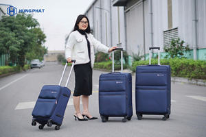 กระเป๋าเดินทางนุ่มกันขโมยดีไซน์แบบยูนิเซ็กซ์กระเป๋าเดินทางแบบมีล้อเรียบหรูหรากระเป๋าผ้าโพลีเอสเตอร์สีดำ - Product Image 4