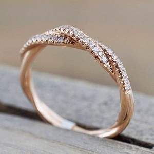 Anillo de Diamantes Naturales en Oro Amarillo de 14K con Certificación GIA, Color Fantasía Intenso, Estilo Ejecutivo/Profesional - Product Image 1