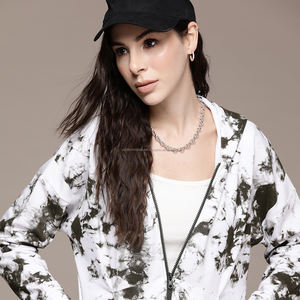 Sudadera con Capucha Sublimada Personalizada para Mujer Fit2Fight al por Mayor, con Cierre, Moda Otoño Invierno, Tejido de Punto de 500 g/m², Corte Regular - Product Image 4