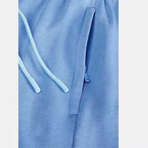 Vente en gros de shorts de survêtement athlétiques avec logo pour homme avec poches zippées 6 pouces entrejambe avec cordon de serrage Shorts de sport de gymnastique pour hommes - Product Image 4