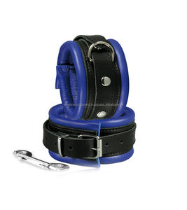 Vente en gros d'usine : Menottes de cheville rembourrées de qualité supérieure, noires, accessoires BDSM, équipement en cuir pour bondage, jouets sexuels pour adultes, jouets fétichistes, dispositifs de retenue - Product Image 6