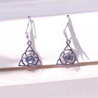 Boucles d'oreilles fines en argent pierre de lune arc-en-ciel en argent sterling 925