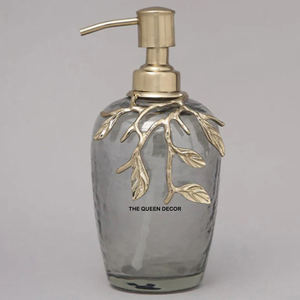 Vaso de cristal gris de lujo con diseño de flor dorada, dispensador de jabón, accesorio decorativo para baño, tocador elegante - Product Image 1