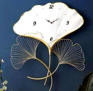 Horloge murale en laiton la plus vendue Accent parfait pour les intérieurs modernes et traditionnels disponible au prix d'exportation depuis l'Inde - Product Image 1