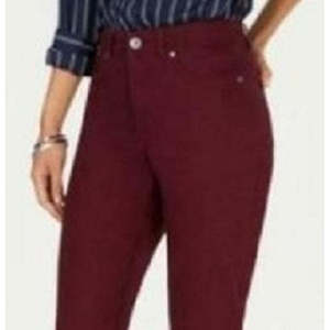 Jean droit rouge pour femme Style & Co, effet ventre plat avec boutons décoratifs, taille 6, en denim respirant - Product Image 2