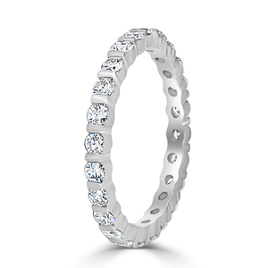 Zircon Stone Eternity Band Sólido 925 Plata de ley Hecho a mano Mujeres Anillo de compromiso de boda Joyería fina al por mayor a granel - Product Image 2