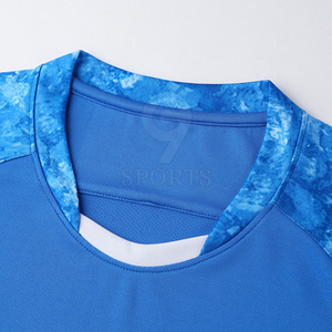 Ensemble d'uniformes de football pour hommes conçus sur mesure avec uniforme de football imprimé par presse à chaud pour les meilleures ventes - Product Image 3