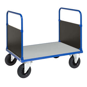 Chariot de manutention industriel fermé avec options à quatre ou trois roues, chariot à main personnalisable pour le stockage en entrepôt - Product Image 1