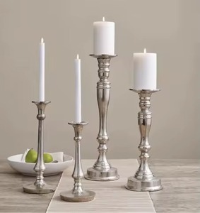 Soporte de vela de pilar de metal Centro de mesa de boda Soporte de pilares de candelabro para decoración del hogar y ocasiones especiales - Product Image 1