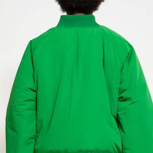 OEM fabricante personalizado 2024 diseño personalizado invierno Streetwear a prueba de viento impermeable chaqueta acolchada para los hombres - Product Image 5