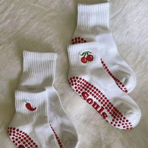 Chaussettes de sport antidérapantes en coton extensible respirant confortables pour le yoga, le pilates, la remise en forme, tendance, pour l'entraînement en salle - Product Image 3