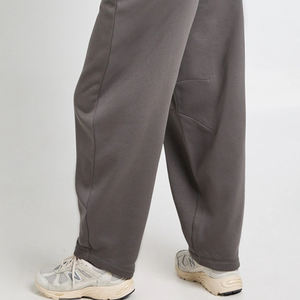 Conjunto Deportivo Cálido y Cómodo de Sudadera y Pantalones Jogger de Alta Calidad para Mujer / Conjunto de 2 Piezas de Corte Holgado para un Estilo Elegante para Compradores al por Mayor - Product Image 6