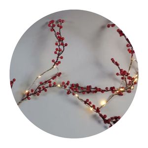 1,8 m. Ghirlanda di bacche rosse a LED alimentata a batteria (GSC 204690029) - Product Image 1